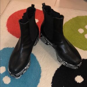 Urban outfitters platform boots